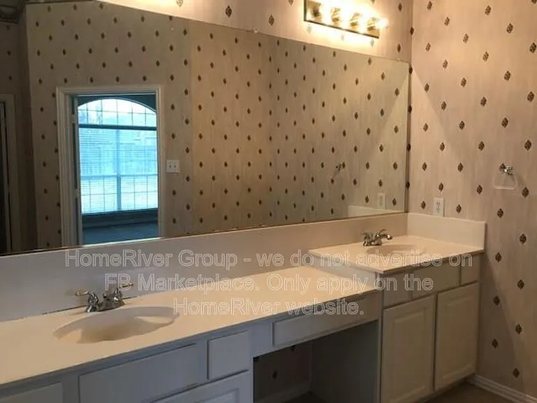 4812 Tearose Trl — Photo 13