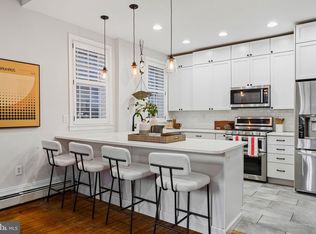 1238 Waverly St, Philadelphia, PA 19147