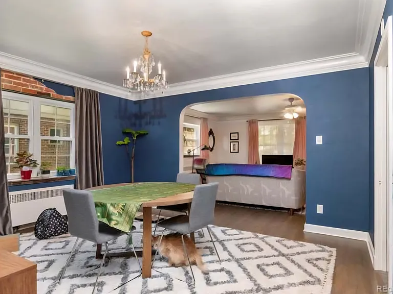 526 N Clarkson St #1 — Photo 3
