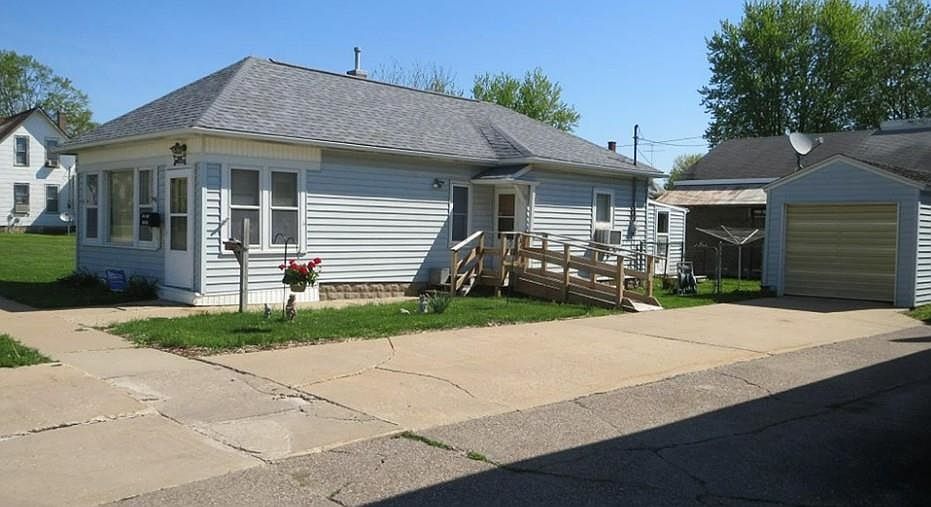 1st image of 107 N Otto St