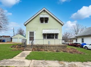 213 E South St, Toulon, IL 61483