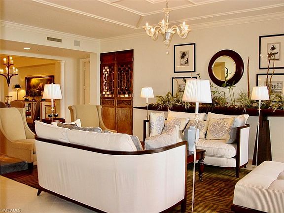 5th image of 5051 Pelican Colony Blvd #303