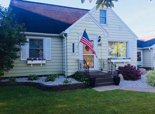 502 Anderson Rd, Duluth, MN 55811