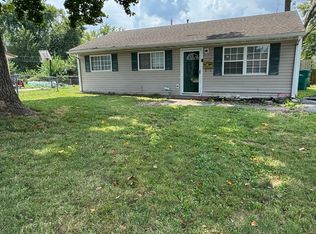 1604 Parklane Dr, Cahokia, IL 62206