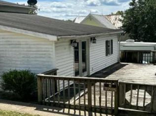 200 Indiana Ave, Milltown, IN 47145