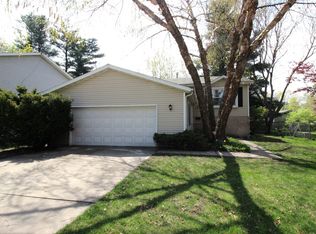 99 E Sycamore St, Normal, IL 61761