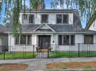 523 E 9th St, The Dalles, OR 97058