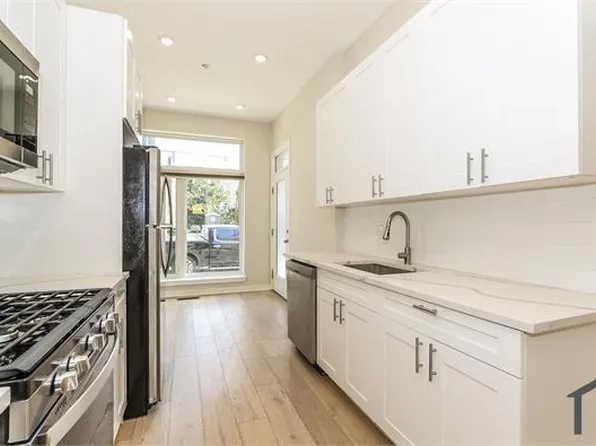 2106 N Percy St #A, Philadelphia, PA 19122