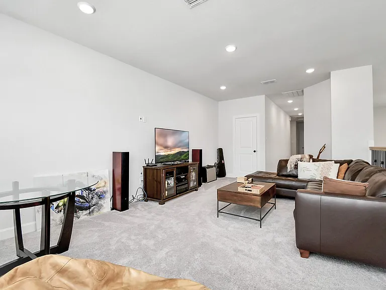 1538 Park Path Dr — Photo 23