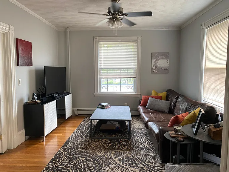102 Pleasant St #1 — Photo 2