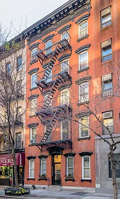 Rented by Compass | media 9