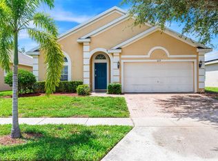 229 Granada Ave, Davenport, FL 33837