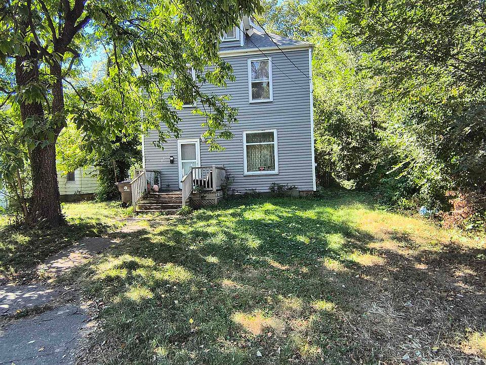 2nd image of 1723 N Machin Ave