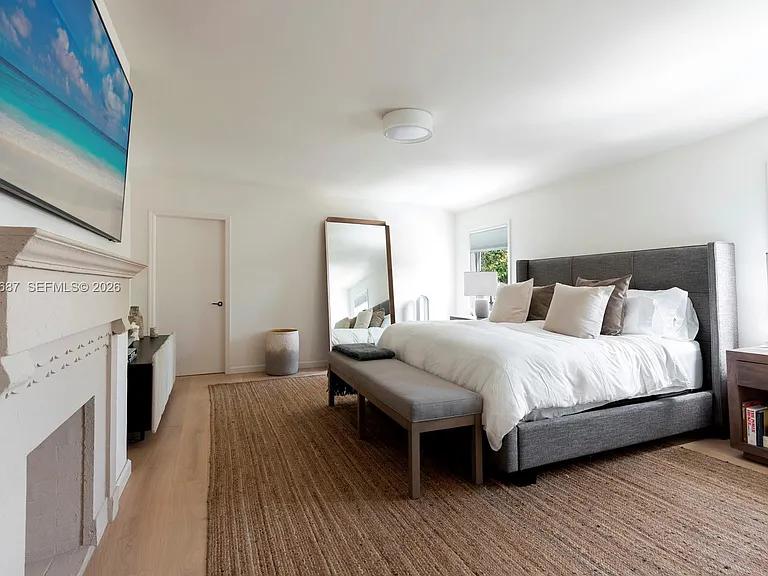 2850 Sheridan Ave — Photo 18