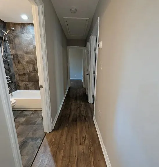 537 Eastside Dr — Photo 13