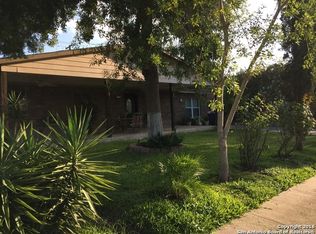 1918 Edenvale Dr, San Antonio, TX 78224