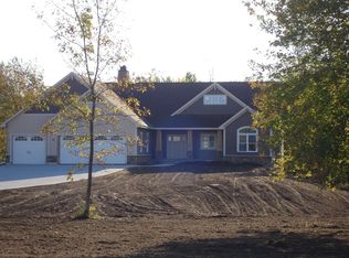 8440 Curley Trl SE, Caledonia, MI 49316