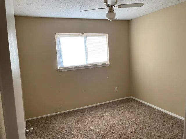 28 W Creek Ln #28 — Photo 10