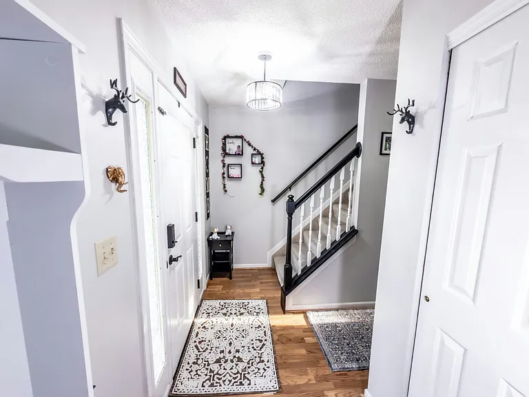 6955 Hunting Horn Ct — Photo 20