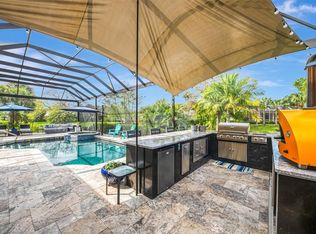 18 Saint Croix Way, Englewood, FL 34223