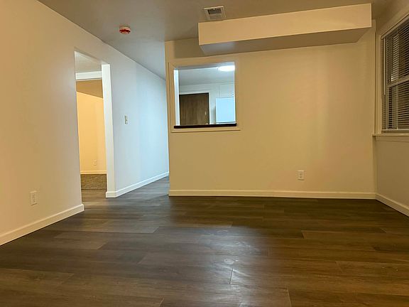 4th image of 4220 S 49th St