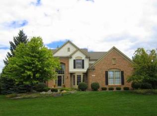 4773 McMillan Ct, Rochester, MI 48306