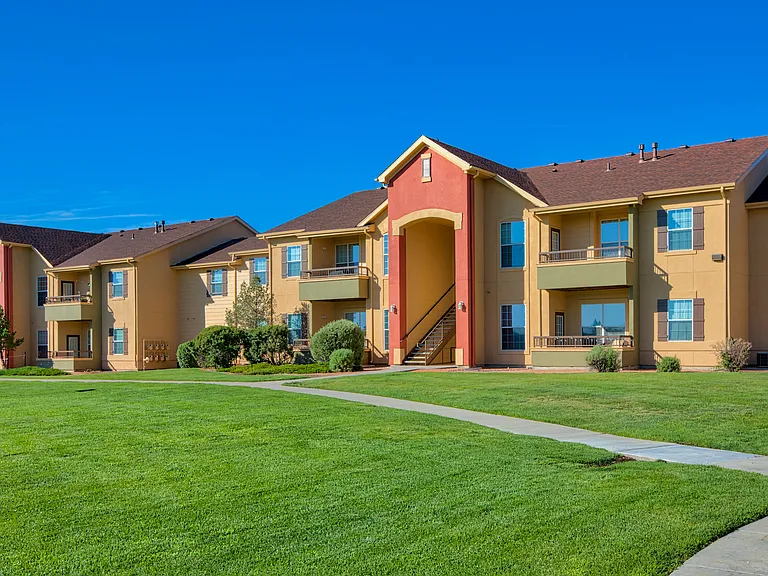 Villas at Park West — Photo 40