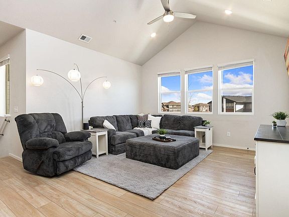 3rd image of 1805 Bounty Dr Unit 3