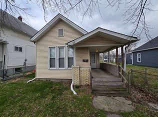 1106 Harding Dr, Toledo, OH 43609