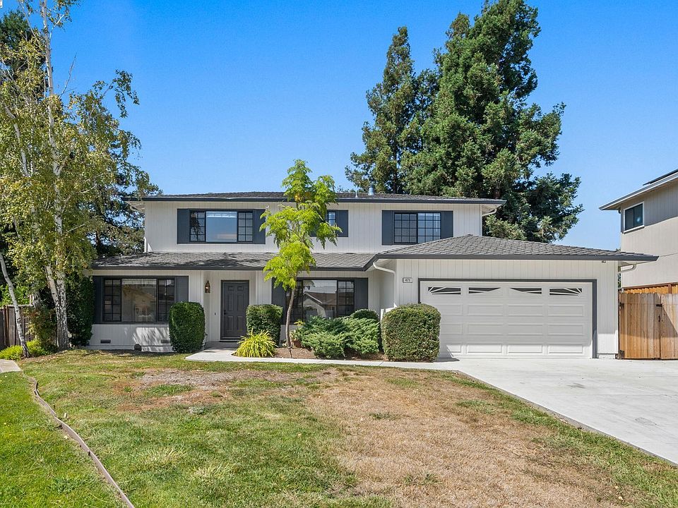 1st image of 471 Gamay Ct