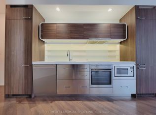 45 Charles St E #906, Toronto, ON M4Y 0B8