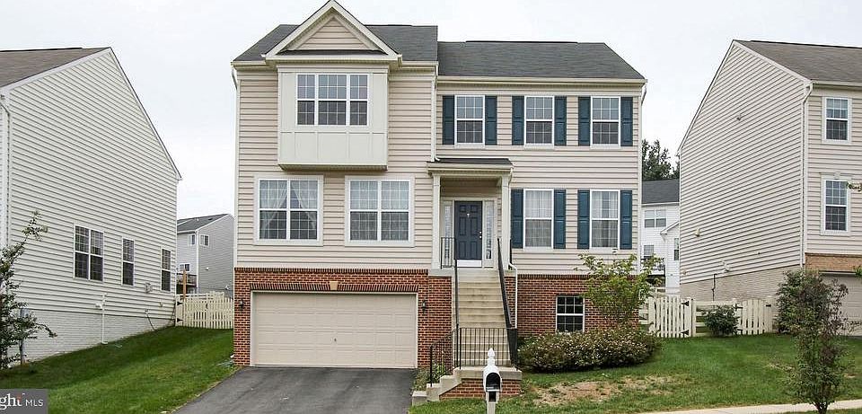 1st image of 17071 Greenwood Dr
