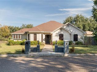 215 W 17th St, San Juan, TX 78589