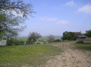 409 Highlands Dr, Kerrville, TX 78028