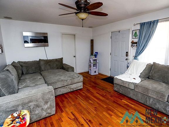 5th image of 1028 N Thomas St