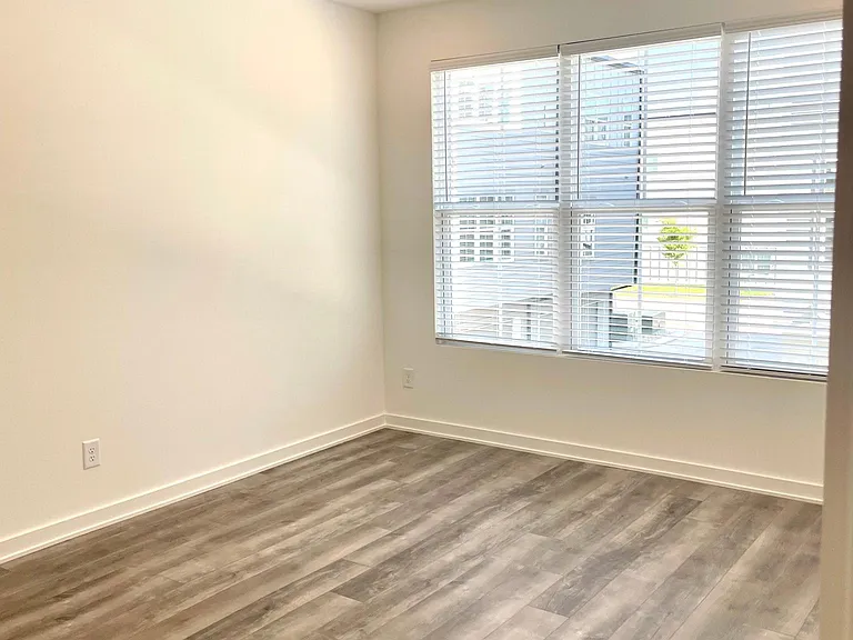 2034 Edison Park Ln — Photo 9