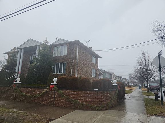 2nd image of 159-52 91st St