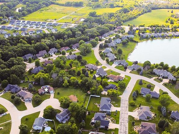 5th image of 1421 Harbor Springs Cir