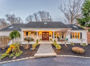 22 Tree Top Dr, Springfield, NJ 07081