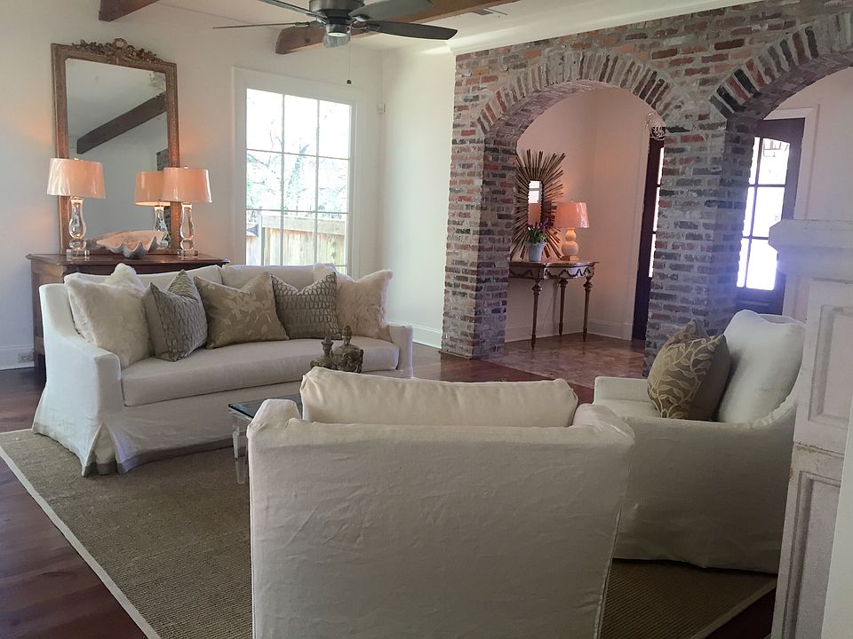 Beautiful formal living room