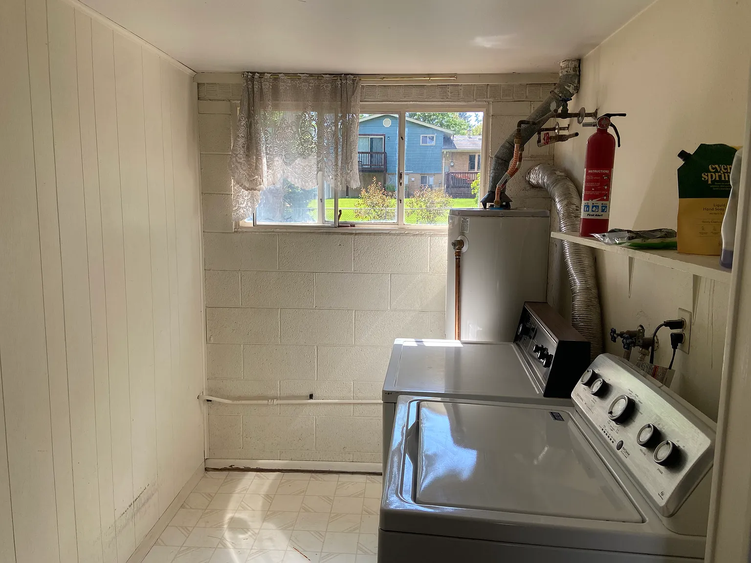 3684 Chase Ct. — Photo 3