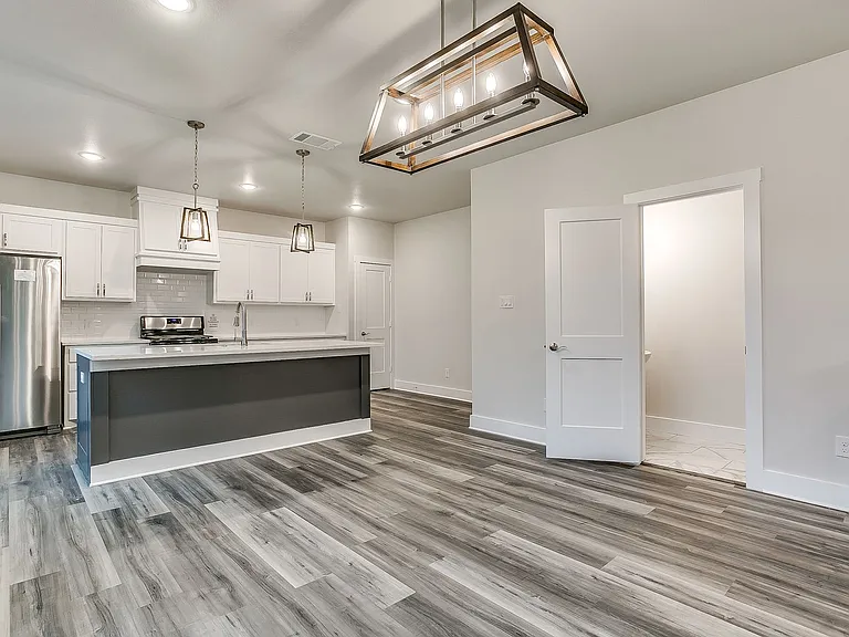 3145 Forest Park Blvd — Photo 19