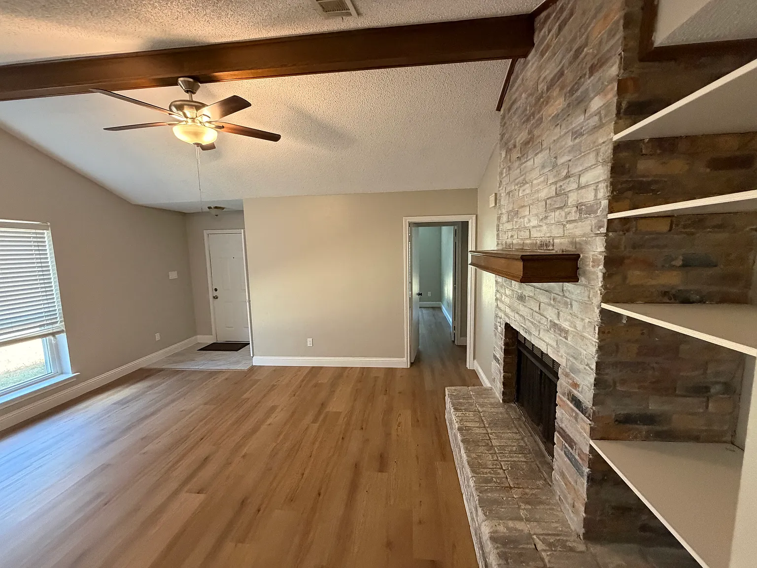 18913 Tupelo Ln — Photo 3