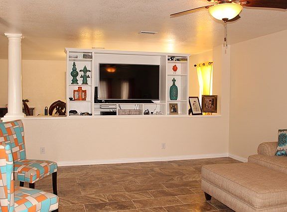 4th image of 3936 Norfolk Ct