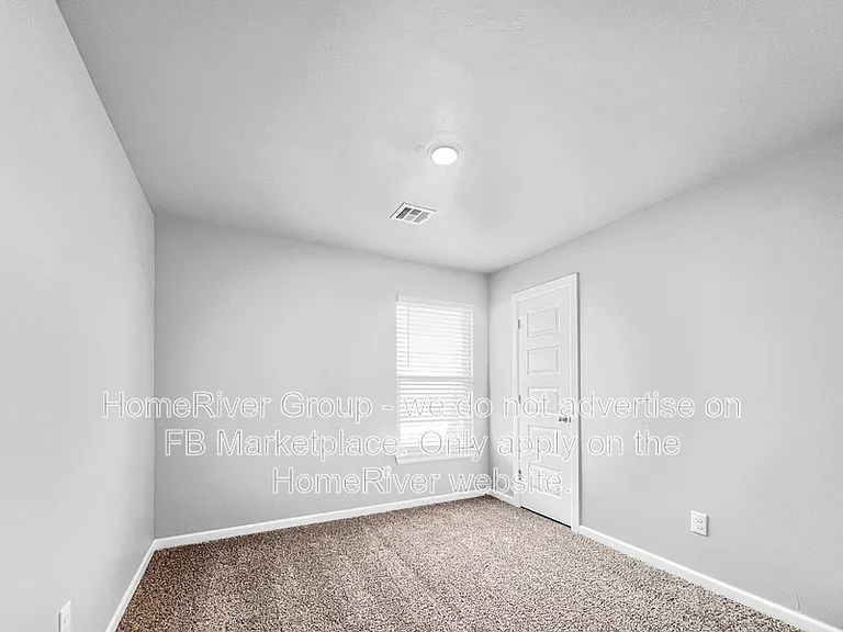 9328 NW 126th St — Photo 14