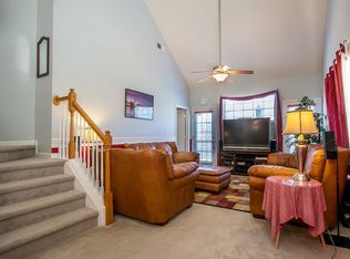 5624 Ivygate Ln, Charlotte, NC 28226