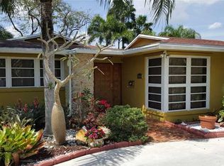 15050 SW 88th Ave, Palmetto Bay, FL 33176