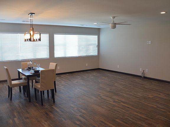 4th image of 2916 Willow Ln #A
