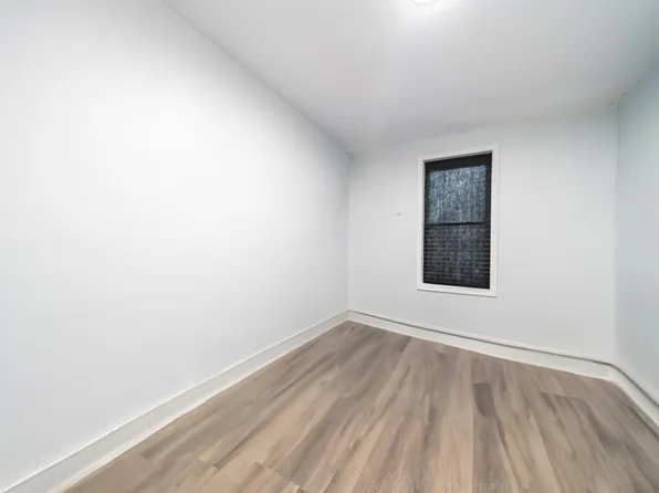 8222 Kennedy Boulevard image 6 of 8