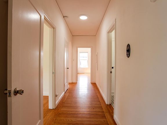 5th image of 880 25th Ave